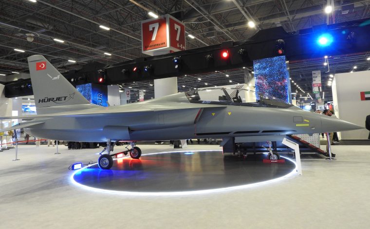HÜRJET JET EĞİTİM VE YAKIN HAVA DESTEĞİ UÇAĞI